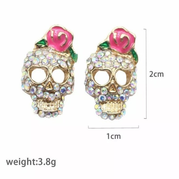 NEW! Skull Rhinestone studs - Picture 3 of 8